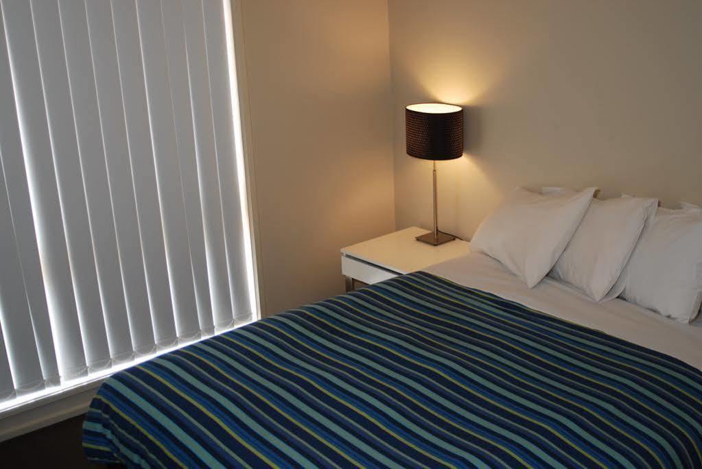 Melton Motor Inn&Apartments Exterior foto
